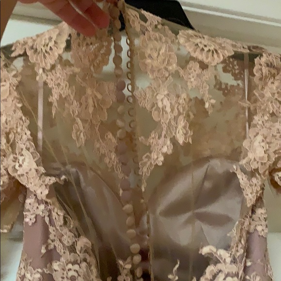 Beautiful elegant Mauve pink evening gown . - Picture 4 of 11